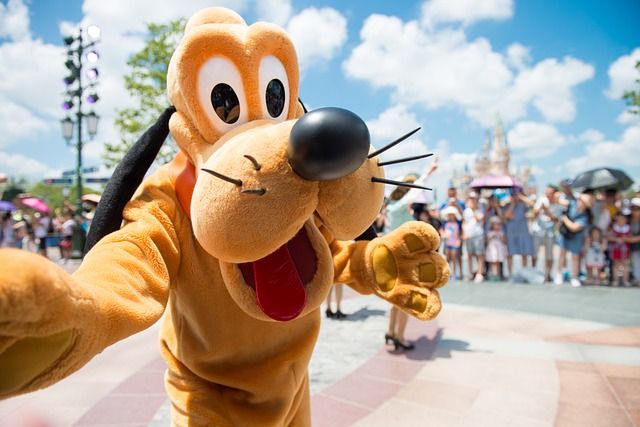 disneyland kalifornien pluto