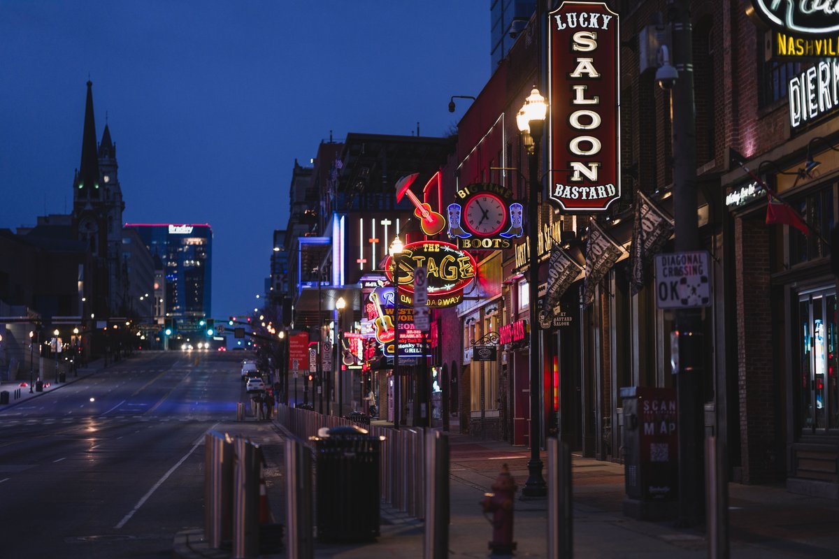 Südstaaten USA: Route für 2 Wochen (Musik, Mississippi & New Orleans) 3 Die Honky-Tonk-Bars an der Broadway in Nashville